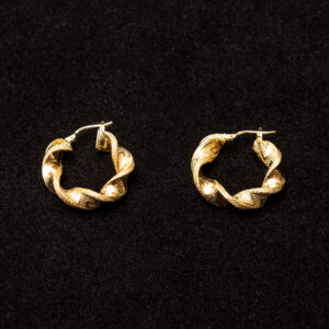 Orecchini cerchio artigianali oro giallo 18kt satinato e lucido