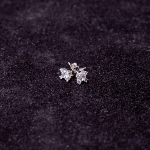 orecchininoro bianco 18kt