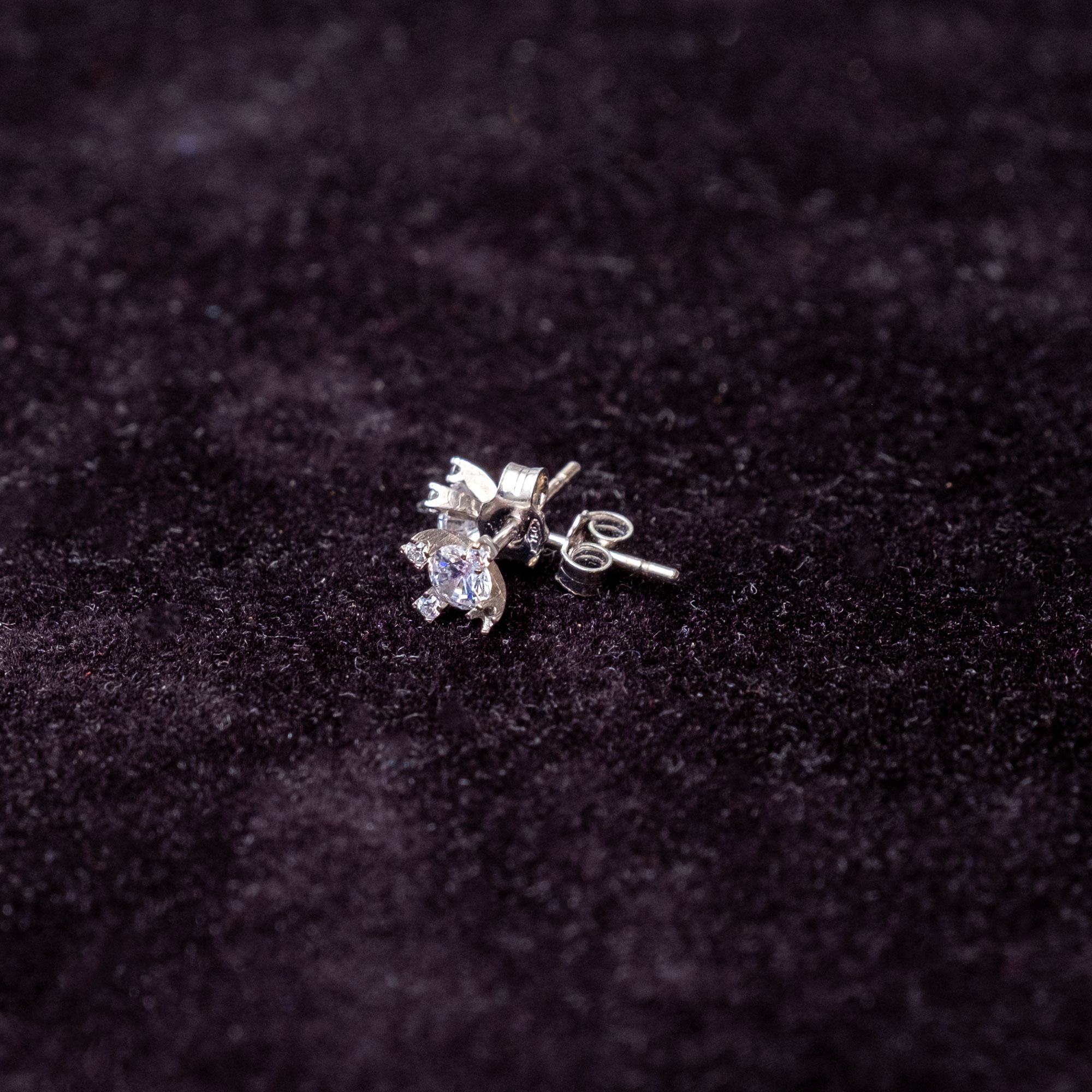 orecchininoro bianco 18kt