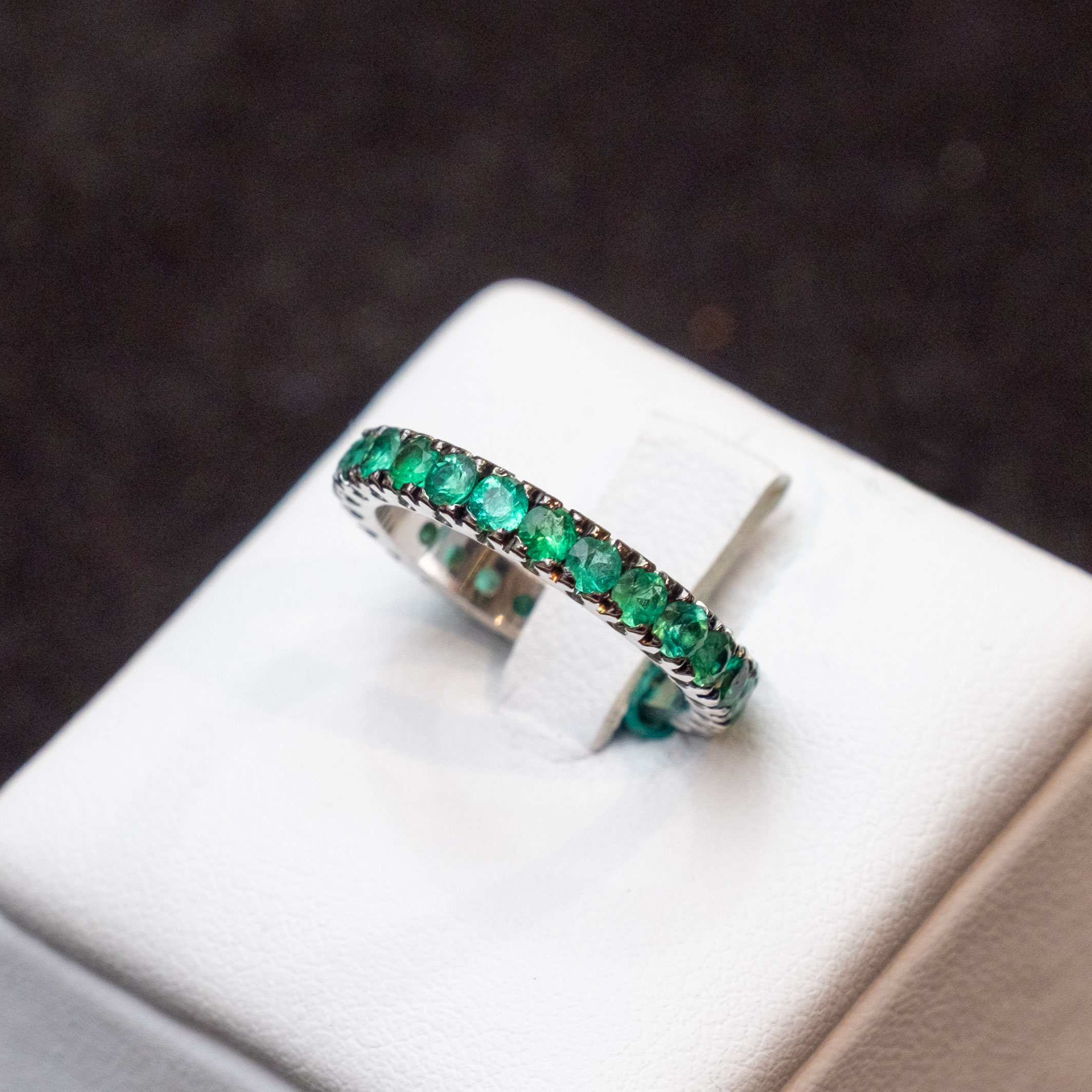 riviera oro bianco 18kt diamanti naturali smeraldi naturali