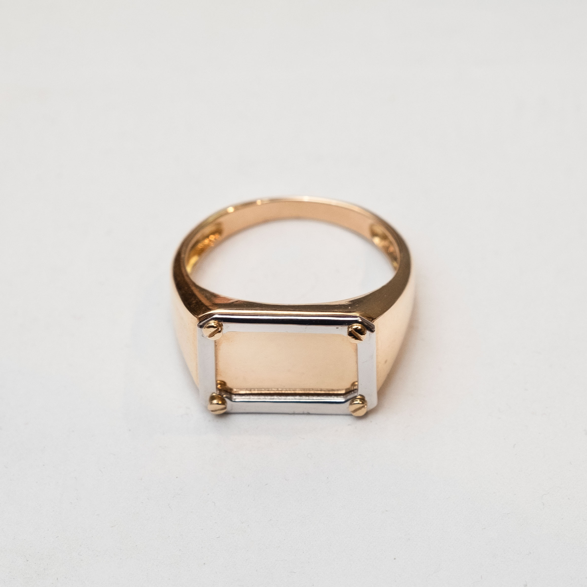 Anello artigianale in oro 18kt giallo e bianco - immagine 3