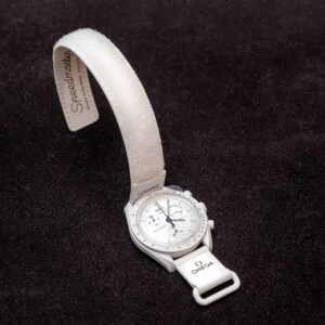 Omega x Swatch MoonSwatch "Mission to the Moon" (Ref. SO33M100)