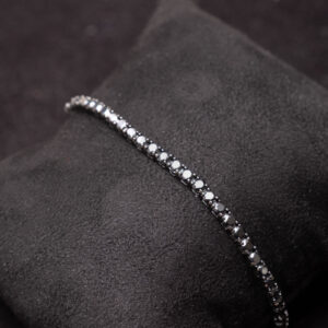 Bracciale tennis in argento e pietre nere